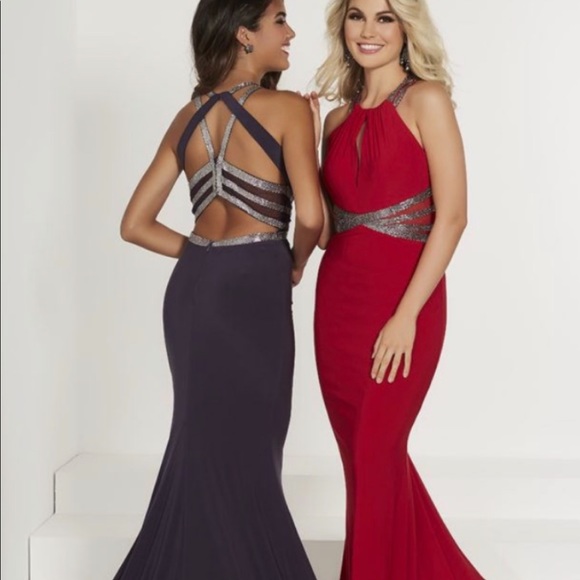 Tiffany Designs Size 8 Black gown, open back, cut out design - Picture 2 of 7